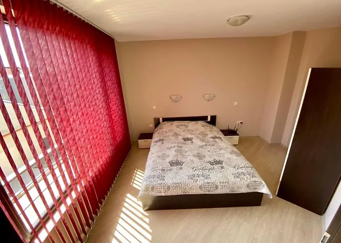 Апартаменты Cozy - St6 *